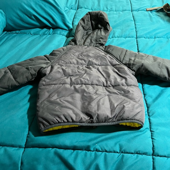 Carter's Puffer Jacket - Picture 4 of 4